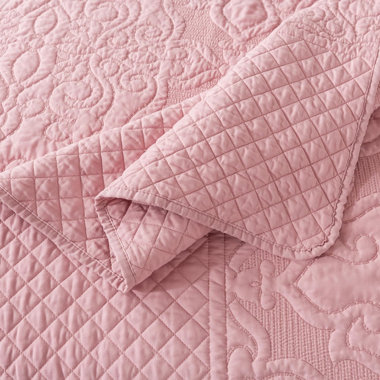 NEWLAKE Quilt Bedspread Set - Pink Floral Reversible Microfiber King Size