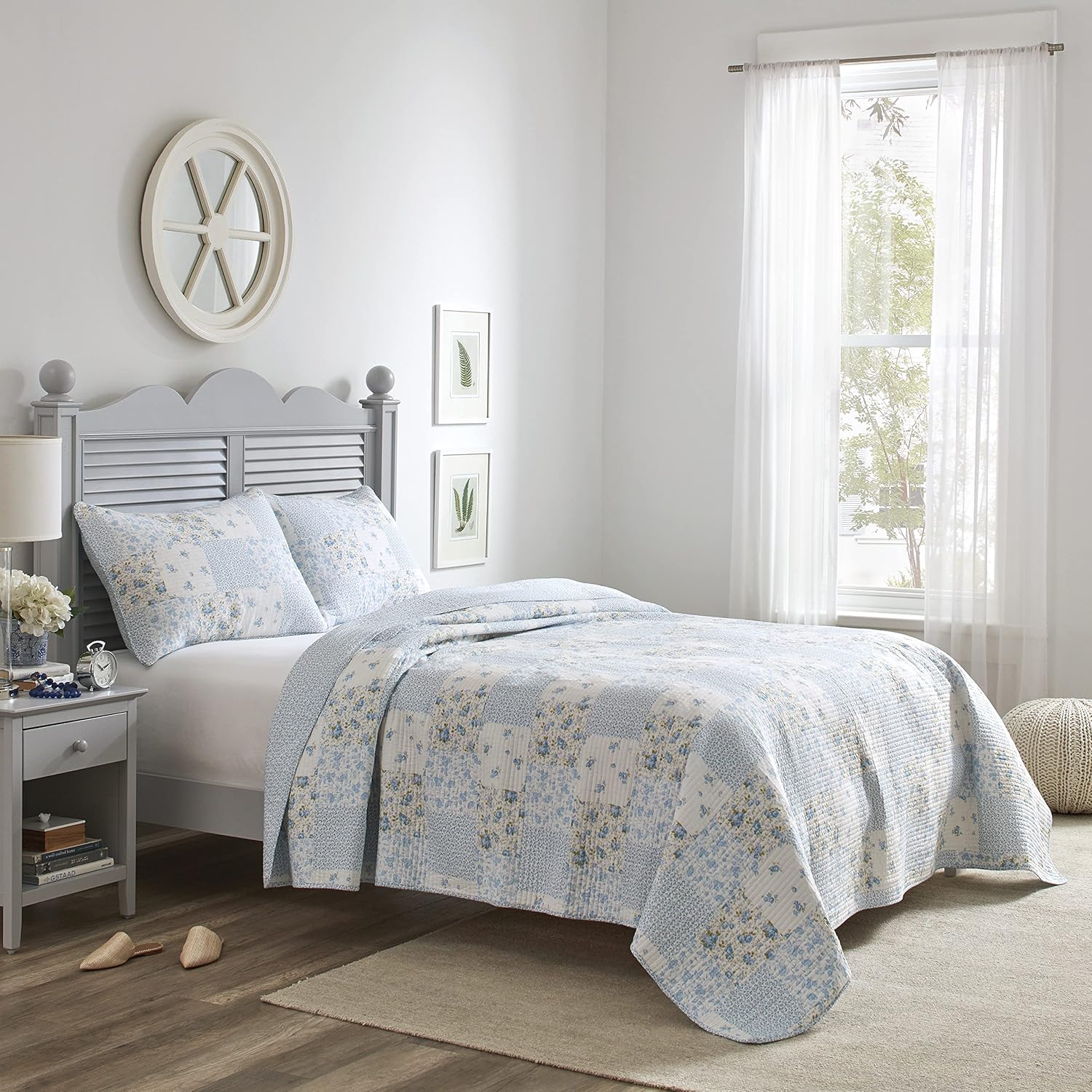 Laura Ashley Twin Quilt Set Cotton Reversible with Matching Sham