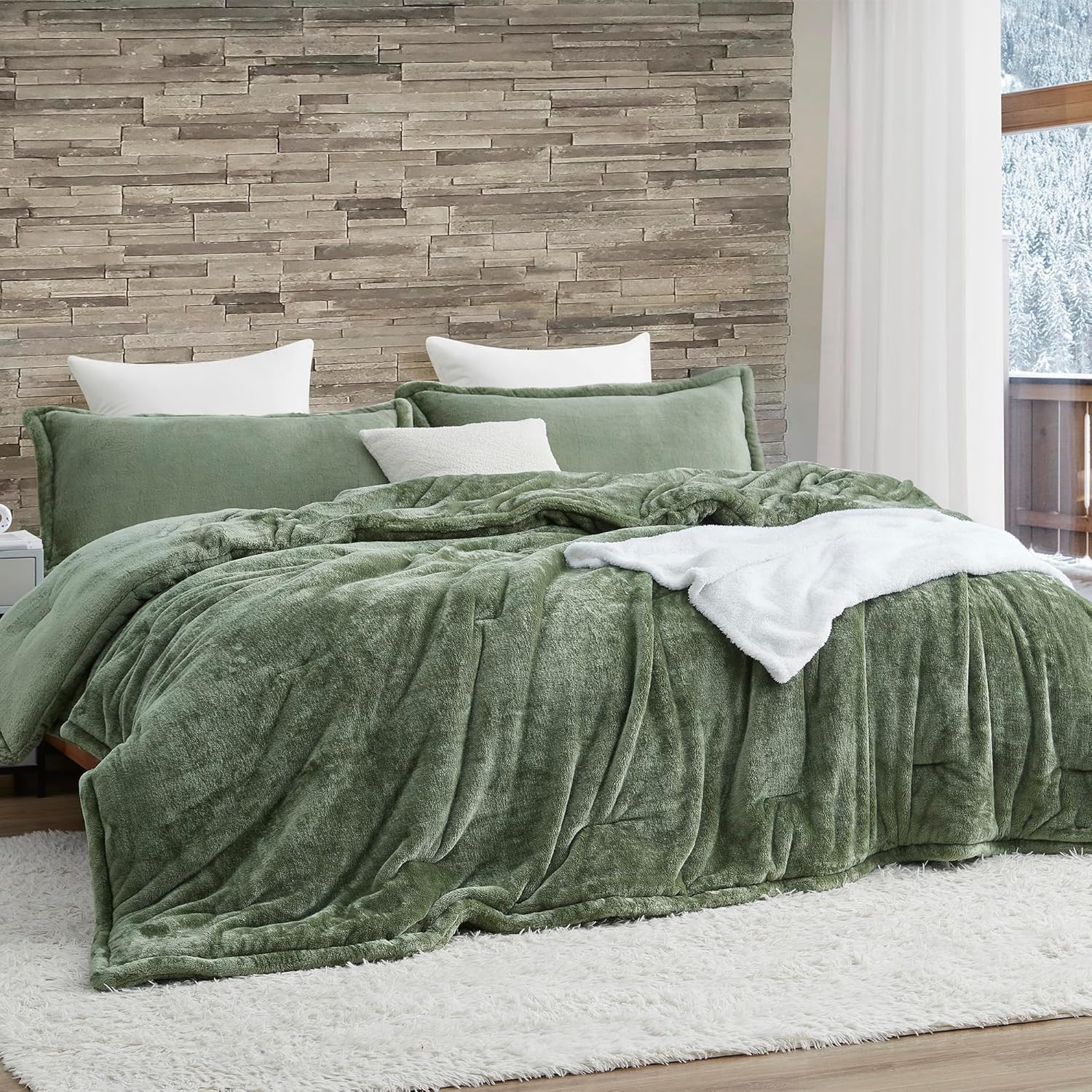 Byourbed Softer Than Soft Comforter Set - Double Plush Montana Green