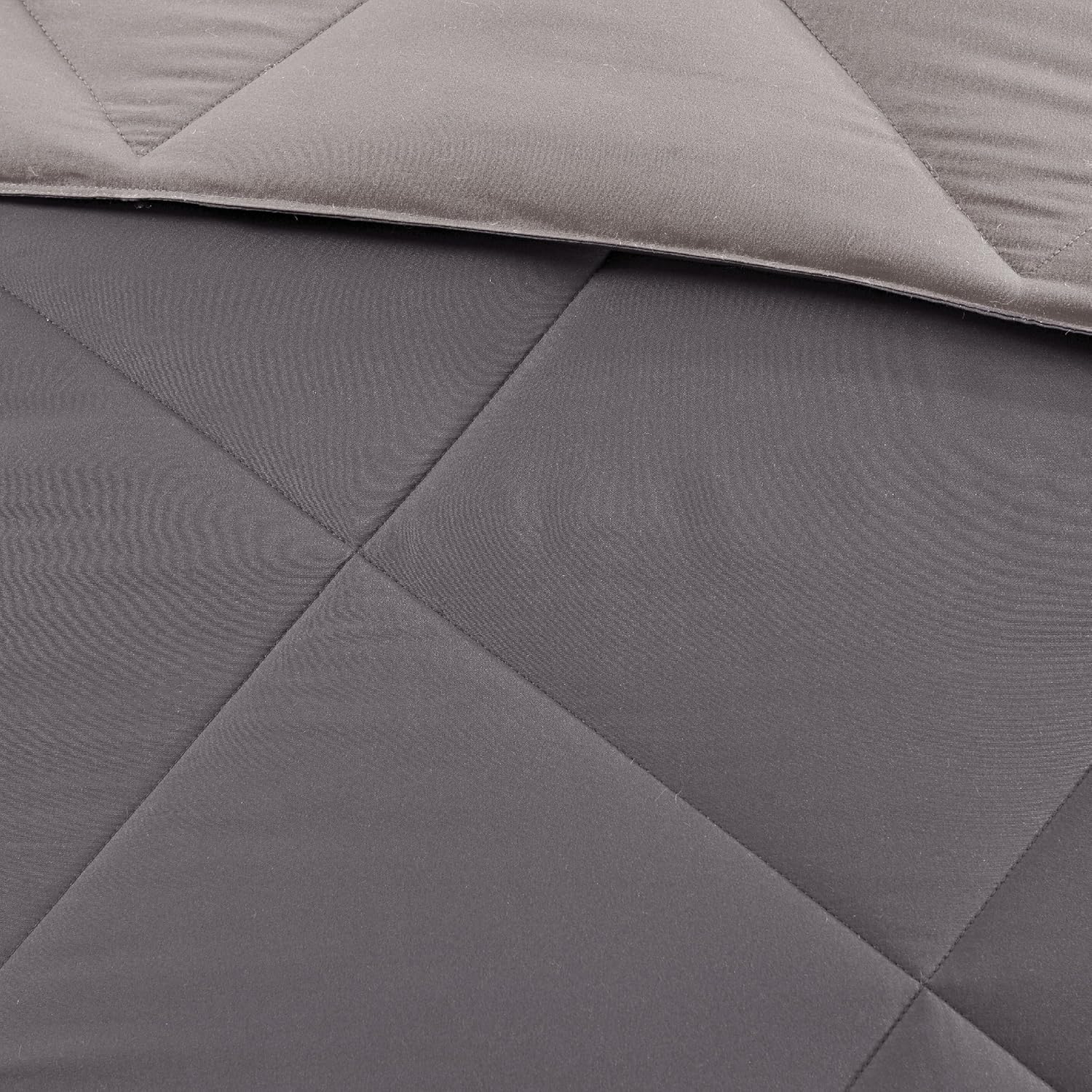 Madison Park Larkspur Reversible Comforter Set