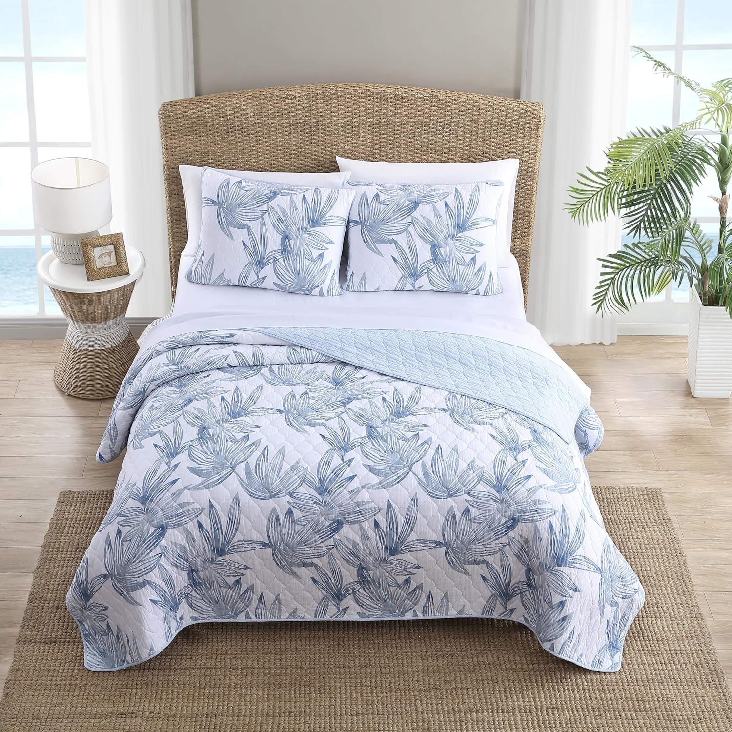 Tommy Bahama Twin Quilt Set - Kayo Blue
