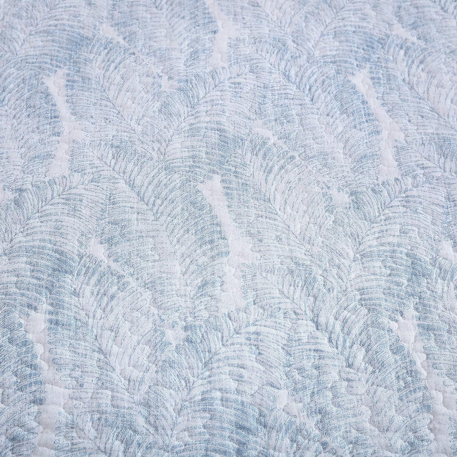 Tommy Bahama Twin Quilt Set with Matching Sham