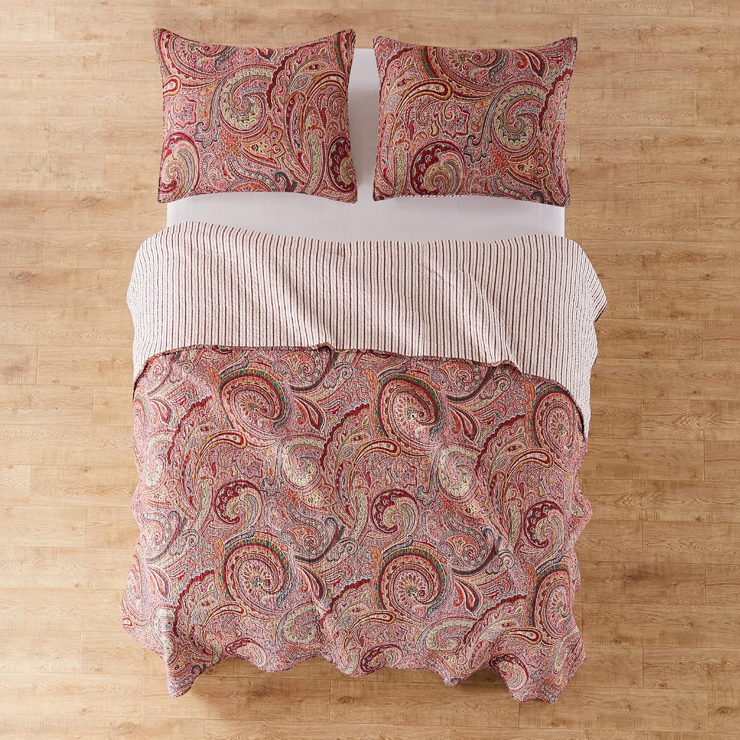 Levtex Home Spruce Red Quilt Set Twin XL