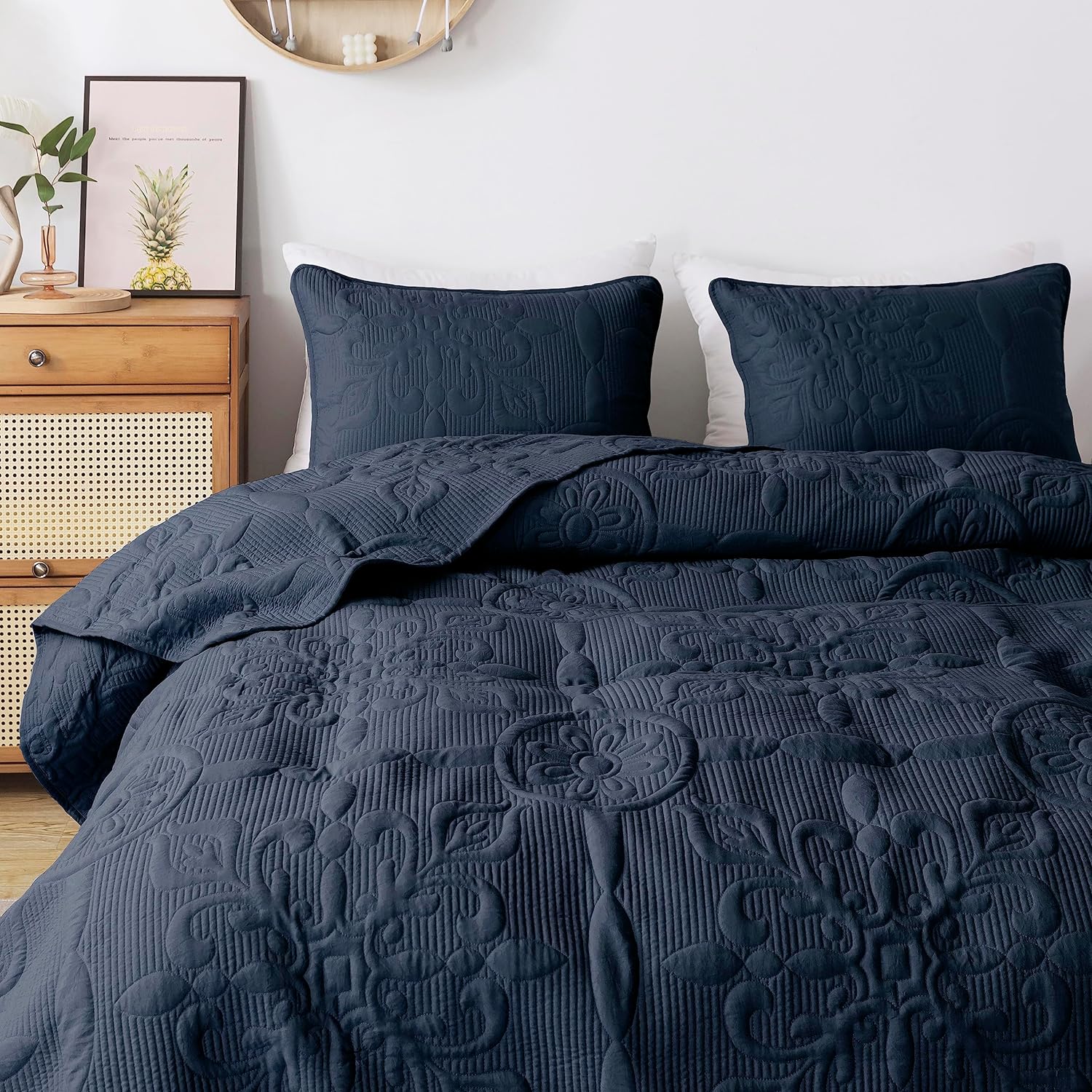 B2EVER Navy Blue Damask Quilt Queen Set with 2 Pillow Shams