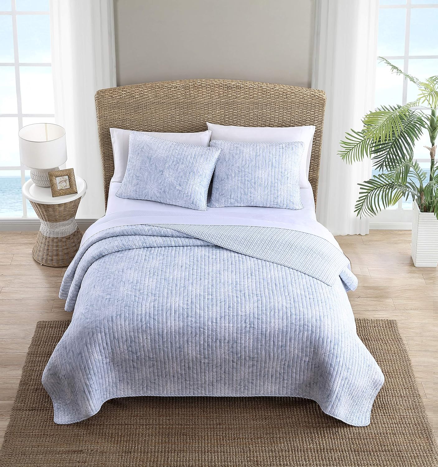 Tommy Bahama Twin Quilt Set - Reversible Cotton Bedding with Matching Sham 1
