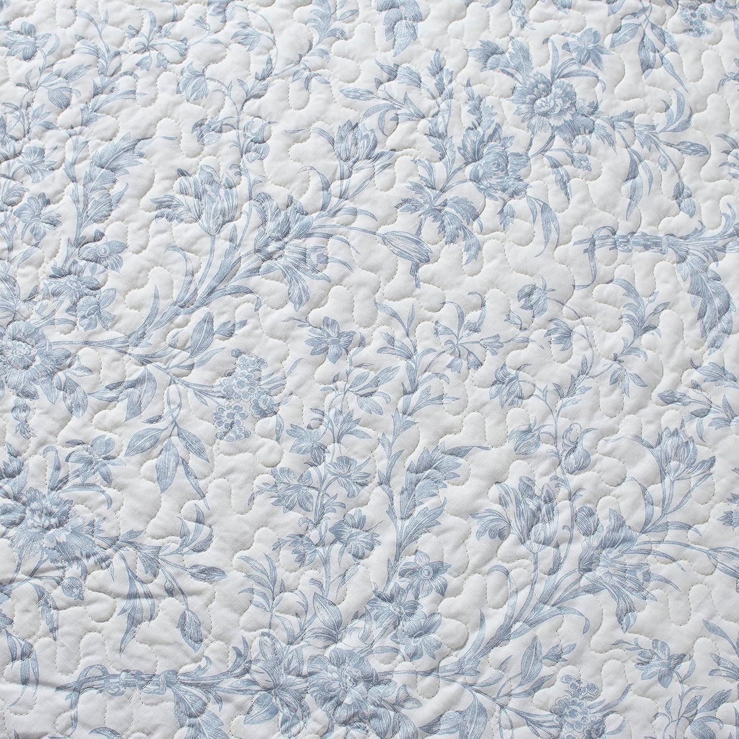 Laura Ashley Twin Quilt Set in Amberley Soft Blue
