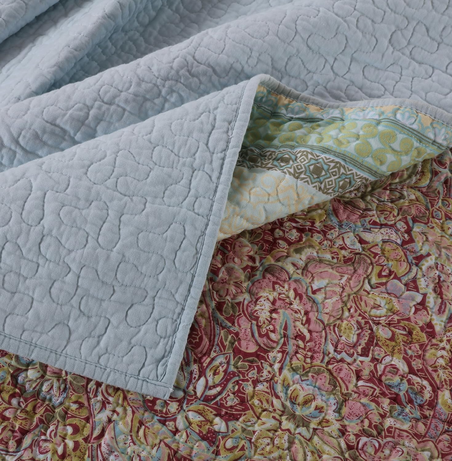 Barefoot Bungalow Palisades Pastel Quilt Set