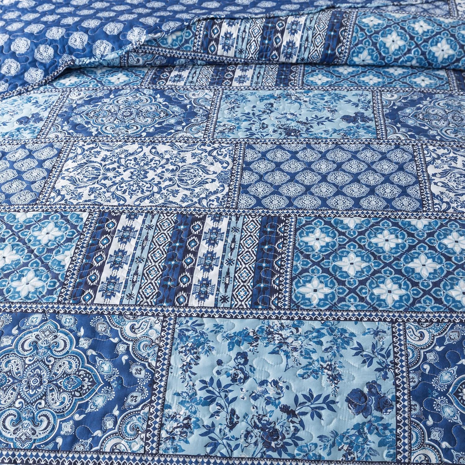 HoneiLife King Quilt Set - 3 Piece Blue Floral Bedding