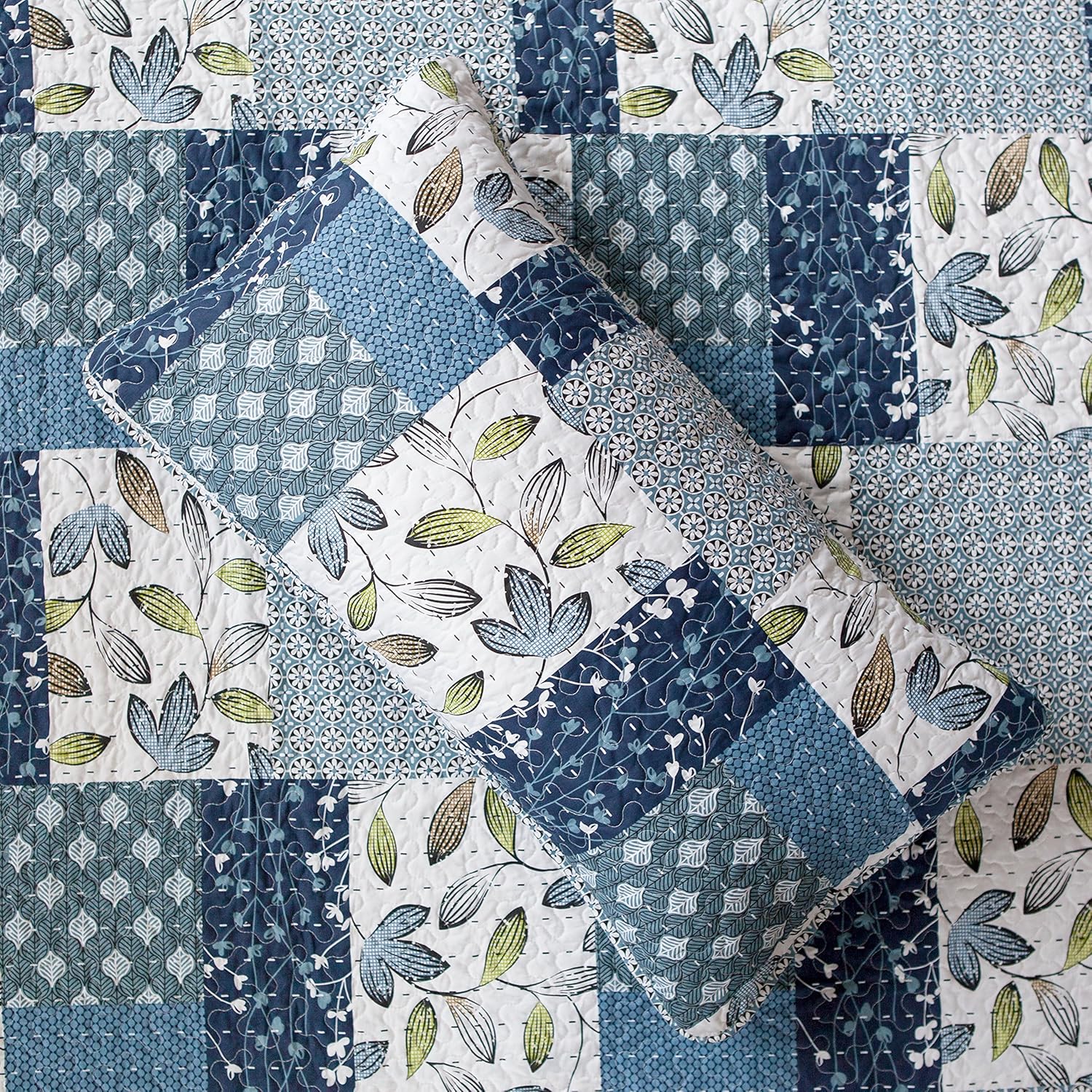 SLPR Pacific Coast Quilt Set - Twin Size with 1 Sham